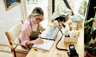 How the Fed Rate Affects Small-Business Loans