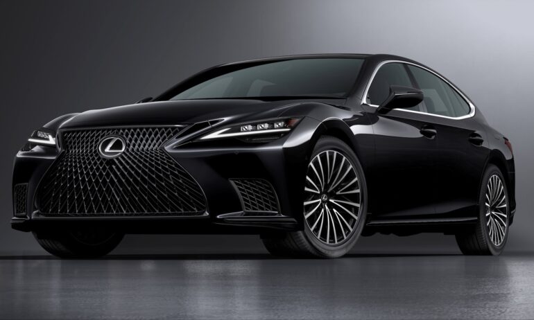 Full-size Lexus LS