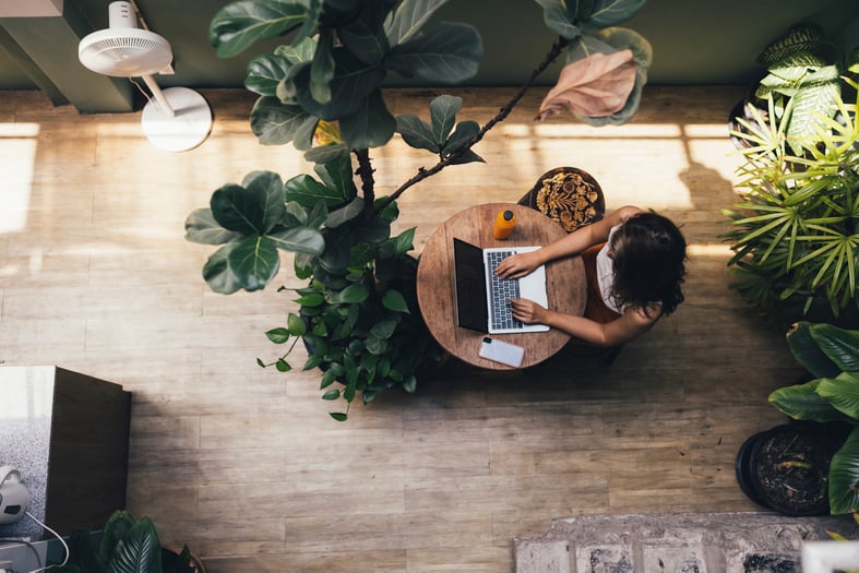 18 Ways to Make Money Online and Offline in Canada