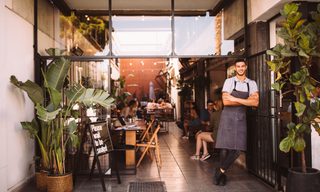 How to Open a Cafe: The Ultimate Guide