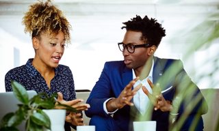 Advantages and Disadvantages of a Business Bank Loan