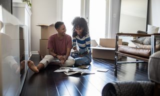 6 LGBTQ+ Financial Influencers to Follow in 2023