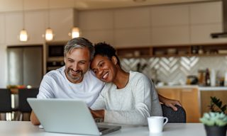 How to Make a Cash Offer With a Mortgage