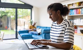 401(k) Rollovers: Pros, Cons, and How to Do It