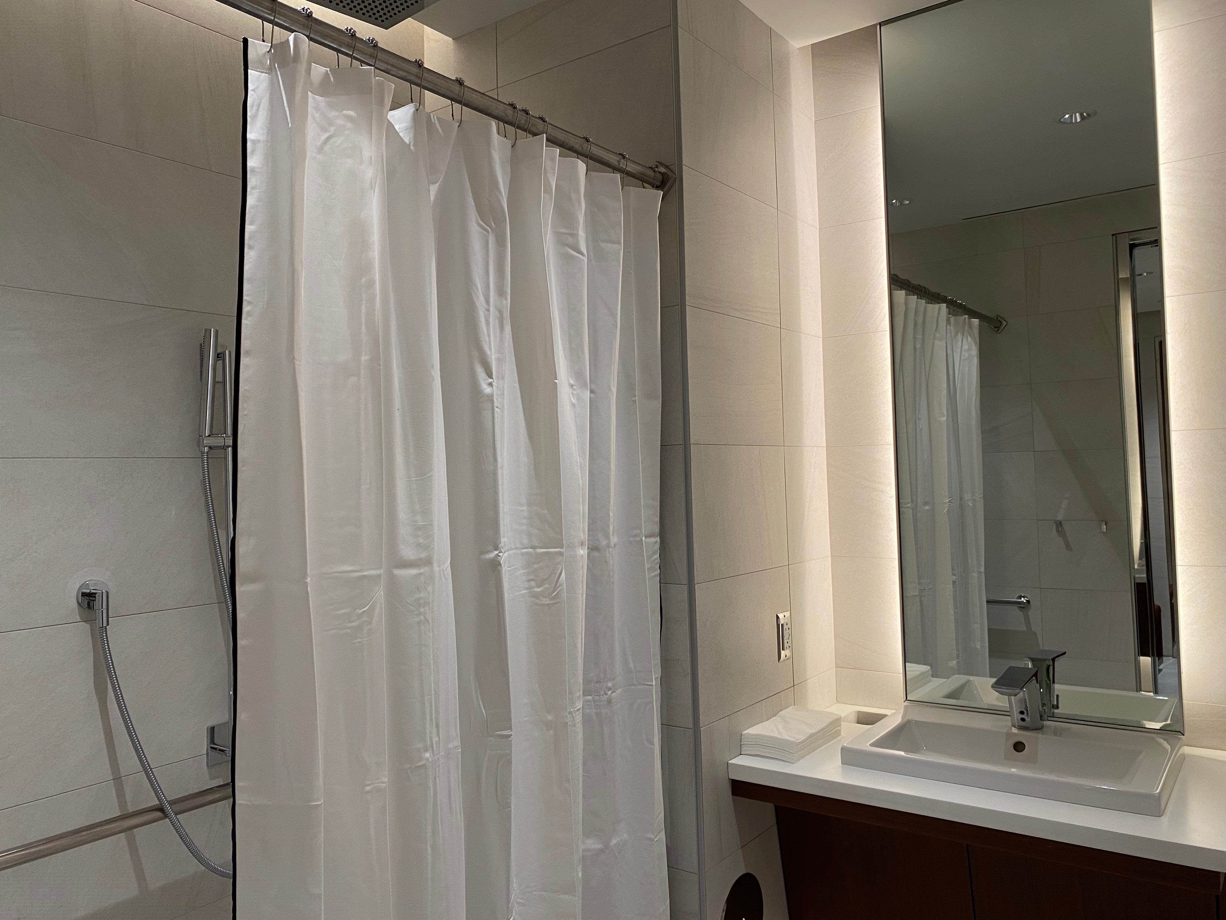 Sink, Sink Faucet, Curtain