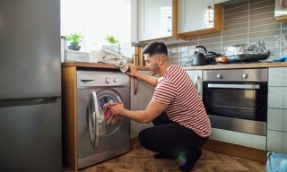 Asked on Reddit: Should I Repair or Replace My Broken Appliance?