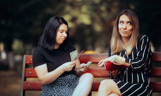 Settle the Reddit Debate: Should You Give a Friend Money?