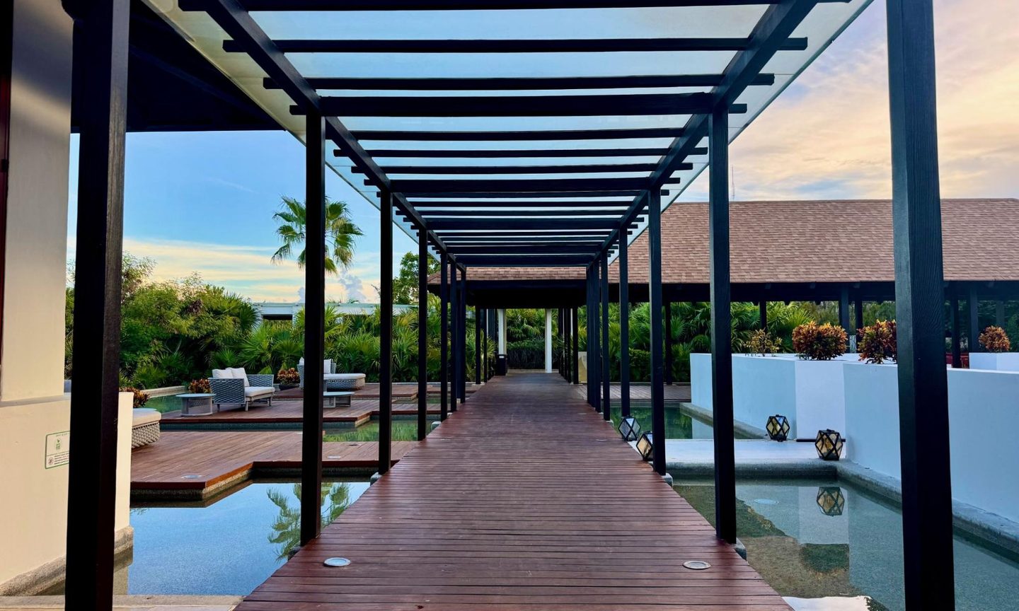 Water, Waterfront, Floor