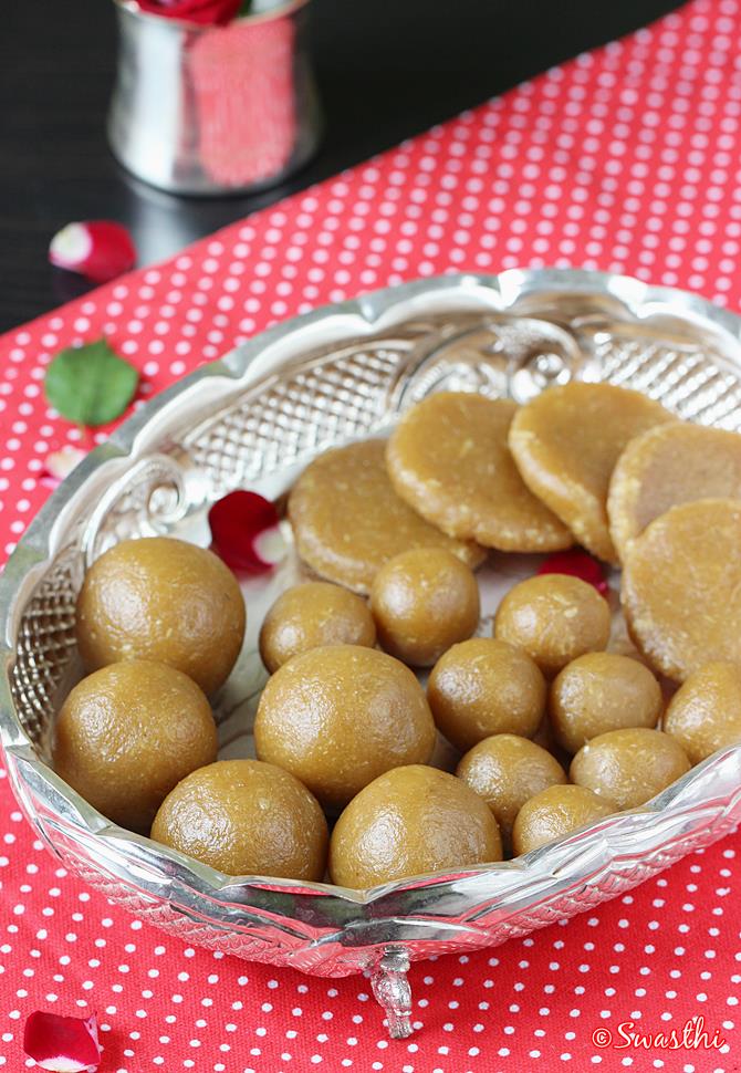 vinayaka chavithi teepi kudumulu recipe