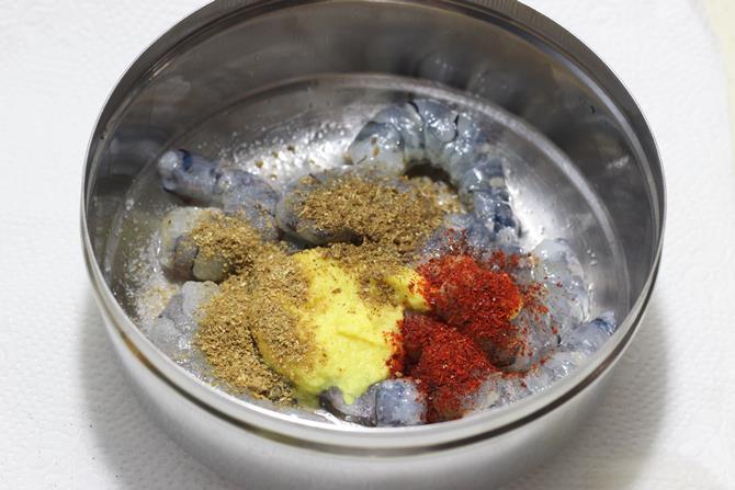 marinade in a bowl