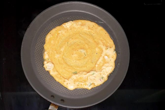 drizzle ghee around to fry