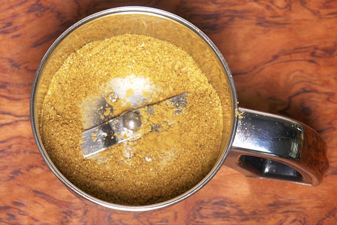 achari masala to make paneer