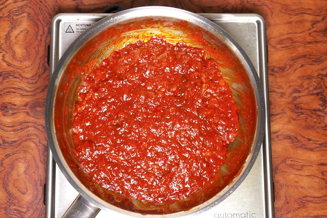 thick sweet sour and hot schezwan sauce