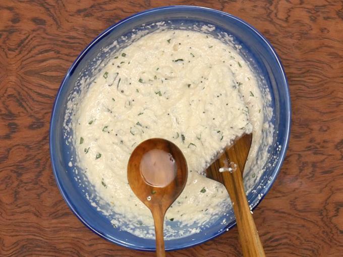 Adding lemon juice to batter