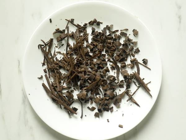chocolate shavings for eggless black forest cake recipe