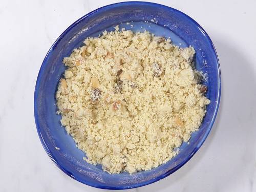 rava laddu mixture ready for binding