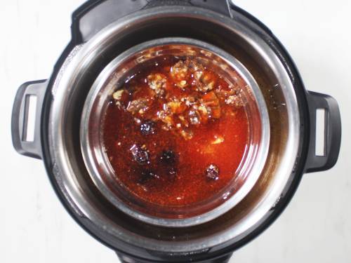 boiling ingredients for chutney