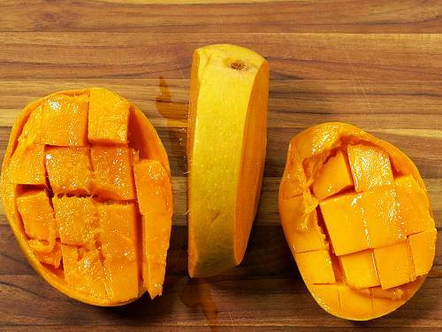 scoop out the mango pulp for smoothie