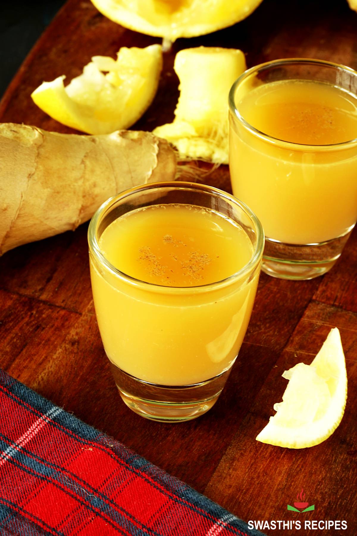 Ginger shot recipe with lemon and fresh root