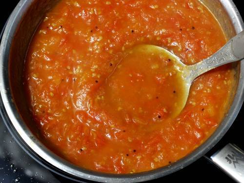 cooked tomatoes