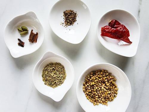 whole spices for kadai masala