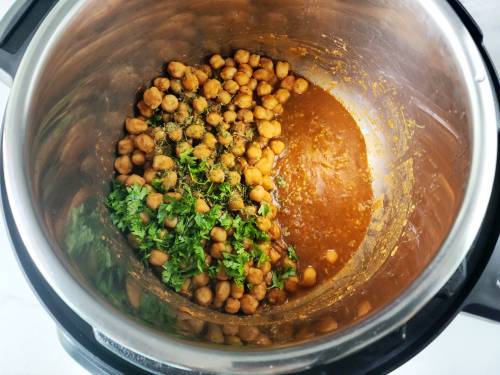 consistency of chole
