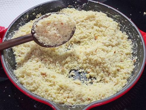 cooled down gujiya filling should be dry